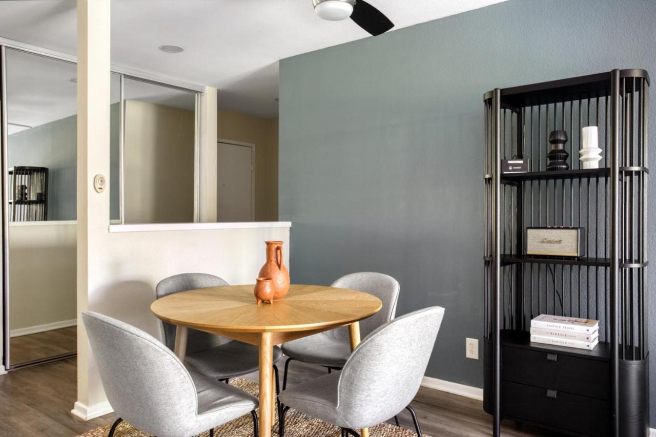 Ample Westwood 2br Nr Uclamedical Center Lax-137