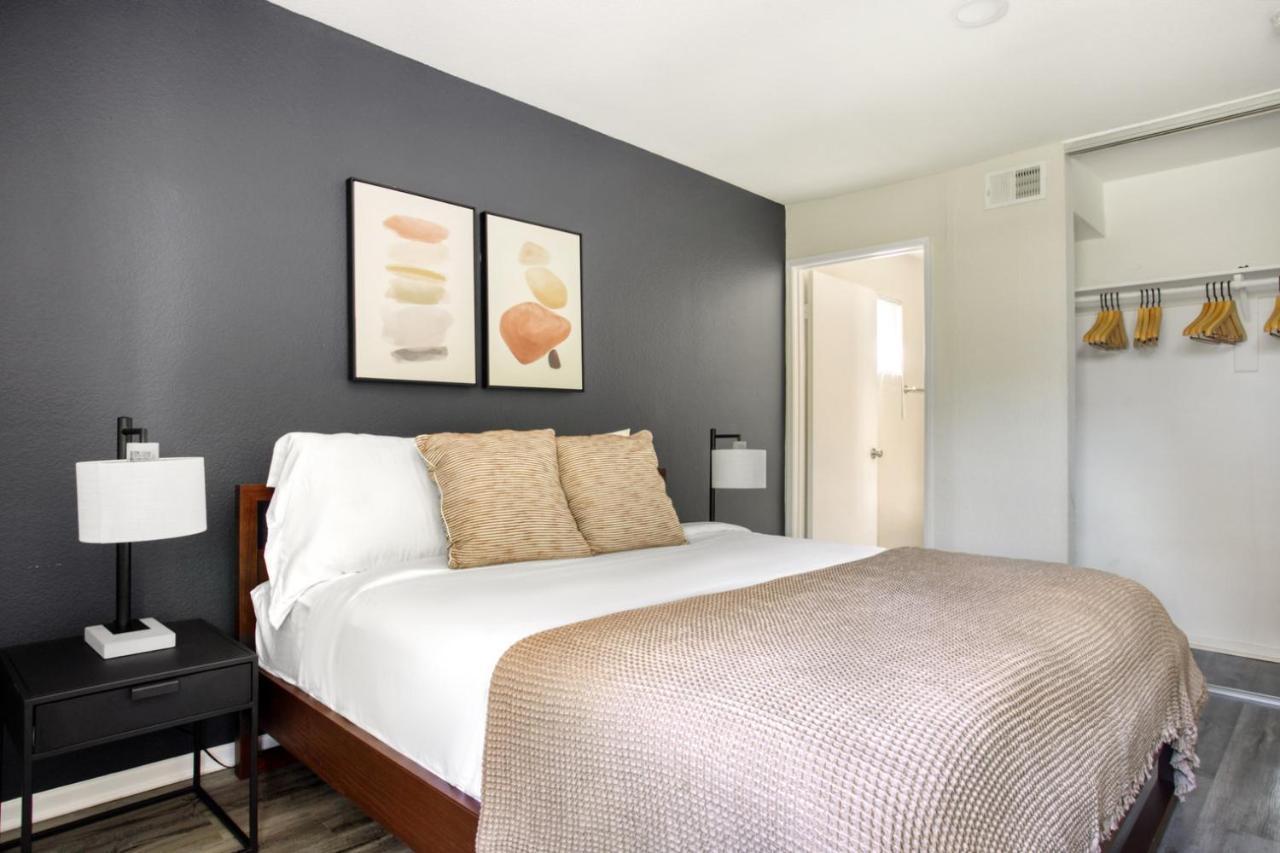 Apartment Ample Westwood 2br Nr Uclamedical Center Lax-137